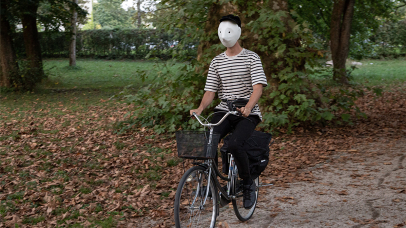 Globus Hystericus: Sanje uličarjev – Pesem za Keršmančev park